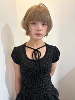 シイ(SIE) 人気の1ブリーチから作るミルクティベージュ