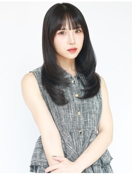グランマッシュ(Granmash) 暗髪・透明感カラー・レイヤーカット・2wayバング