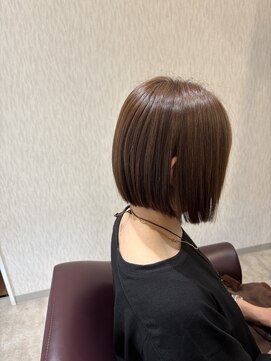 ヘアースペース レガッタ(hair space Regatta) 艶さらトリートメント×ぱつっとワンレンボブ