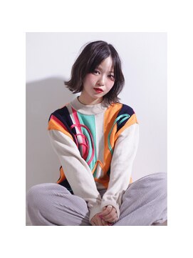 エアー 福岡(AIR) ［air FUKUOKA 掛橋］センターパートでゆるっとパーマスタイル