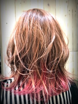 トムキャット(TOM CAT) 【新宿TOMCAT】大人かわいいインナーカラー