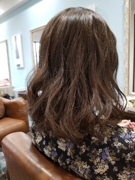 ルークス 中央林間(LOOOKS) モノトーン系のカラーでこなれイメチェン