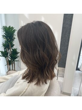 アラナ 薬院(alana) ふんわり柔らかセミディ