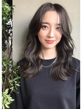 シセイ 青山(SHISEI) 暗髪/大人綺麗/チャコールグレー