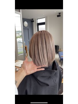 ストゥー(StueW.) 透け感ベージュ【倉敷】【岡山】【ハイライト】