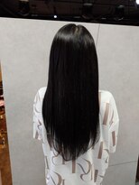 ニーナ ビューティーサロン(NINA Beauty Salon) 黒髪ロングストレート