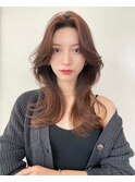 大人気!韓国風くびれロングヘア センターパート小顔効果も抜群