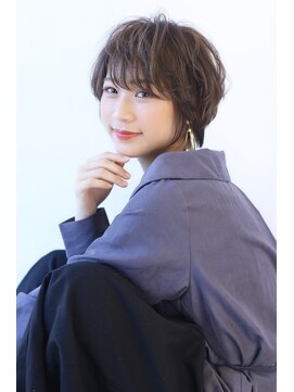 オーロ(ORO) 大人可愛いショート