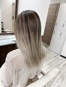 ベルヘアーデザイン 堺東(Belle hair Design) バレイヤージュ/グラデーション/ホワイトカラー