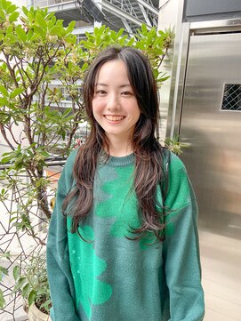 ビファインクーアヴェダ(Be fine coo AVEDA) くびレイヤー ロングレイヤー エモージュ 10代/20代