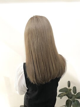 ネオリーブアイム 横浜西口店(Neolive aim) ミルクティーベージュ　アンブレラカラー　デザインカラー