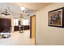 グレイスフルバーバーロンドン 大宮店(Graceful Barber London)の雰囲気（ブリティッシュバーバーがテーマの店舗）