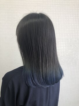 トップヘアー 中庄店(TOP HAIR fuapua) グラデーションネイビーブルー