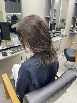 パロ(PALO) グレージュ/レイヤーカット