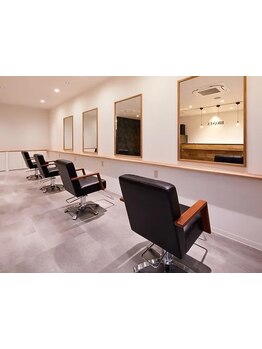 【下関/新椋野の隠れ家】ゆめモール下関からすぐ！少しの変化で雰囲気を変えられる提案力が自慢のサロン