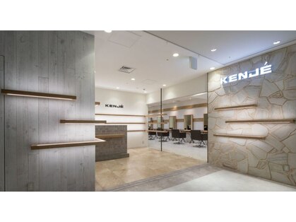 ケンジ オダキュウ ショウナンゲート(KENJE ODAKYU SHONAN GATE)の写真