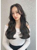 リリー(Lilley) くすみベージュ×姫カットレイヤー×韓国風巻き【ayana】