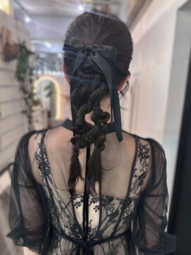 ジゼル 博多筑紫口店(GiseL) 編みおろしツイン ヘアアレンジ 結婚式 同窓会 20代30代