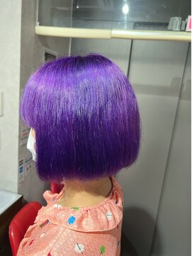 ビスイル 秋葉原店(Vis ill) ダブルカラーケアブリーチベージュピンクボブミニウルフリタッチ