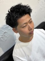 クオンヒール 淀屋橋店(QUON HEAL)&nbsp;スペインカール/スパイキーショート/フェザーパーマ/フェード×