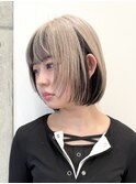 ハイトーン切りっぱなしショートボブミルクティーピンクベージュ