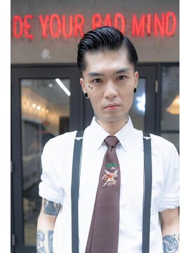 ケアリー 練馬(Carelly) ツイストパーマ七三オールバックマッシュウルフスリークショート