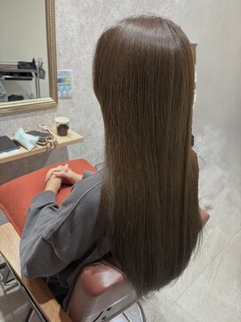 【ecutill 赤羽】オリーブベージュ