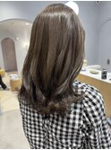 〈Tierra毛利仁美〉外国人風オリーブベージュヘア