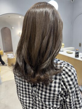 ティエラ 原宿 表参道(Tierra) 〈Tierra毛利仁美〉外国人風オリーブベージュヘア