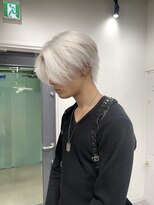 ベル(BEL)&nbsp;ホワイト/センターパート