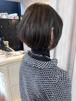 キャアリー(Caary)&nbsp;福山人気30代40代ふんわりボリューム前下がりボブパーマ小顔