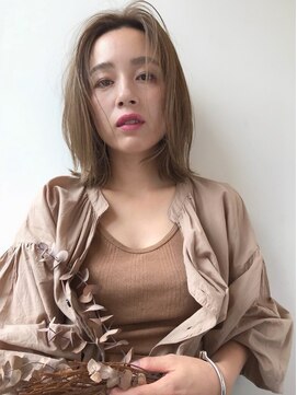 ラパンセ ブルー(LA PENSEE BLEU) 【LA PENSEE】大人かわいいナチュラル外ハネボブ ことりベージュ