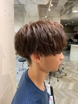 エル(EL by green)&nbsp;【YUKI】センターパート×刈り上げ