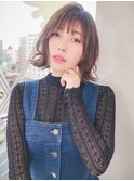 肩上外ハネスタイル