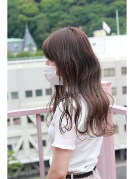 ビアージュ(Viage) 【一言でベージュと言っても色々】オリーブベージュカラー