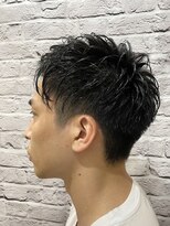 グレイスフル バーバープラチナム 六本木店(Graceful Barber platinum)&nbsp;ツーブロック/メンズショート/アップバング/束感/ビジカジ