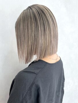 アルバム 渋谷パルコ(ALBUM) バレイヤージュ_チェリーブラウンフェミニンロング_ba403011