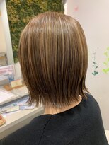 パシフィックダズールバトン(Pacific Dazzle baton)&nbsp;切りっぱなしミニボブ×ハイライト