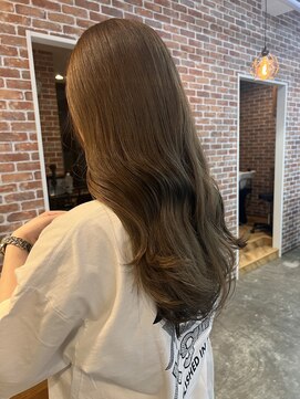 ヴィップルーム(viproom) マッシュショート/アッシュカラー/ツヤ髪スタイル/黒髪スタイル