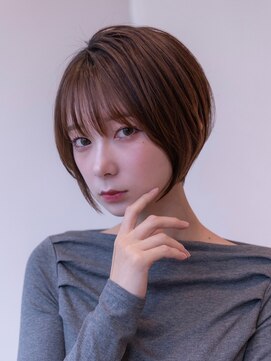 イルハバナ 渋谷(ill HAVANA) 20代30代大人かわいい丸みショート顔まわりレイヤー前髪髪質改善