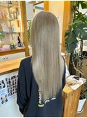 ハイトーンミルクティーグレージュ