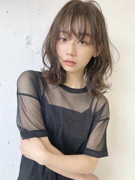 ダブルトーキョー シブヤ(W-TOKYO SHIBUYA) くびれミディ×ハイライトボブウルフ　ウルフカット