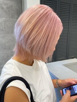 ルーブ トウキョウ(Loob. TOKYO) ハイトーンカラータッセルボブ長めボブ顔まわりレイヤーボブ30代