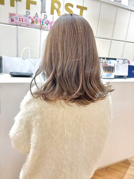 コワファースト させぼ五番街店(COIFF1RST) シアーベージュ