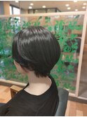 12月　冬はバッサリ！ショートが似合う