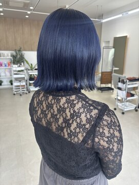 ミリ 奈良店(mm) ネイビーブルー/近鉄奈良/奈良/学割/髪質改善/ボブ/奈良/青