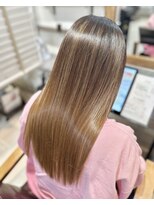 ラウラアンドロー(LAURA&RO)&nbsp;ナチュラルロング髪質改善縮毛矯正/塚口/美髪専門ダメージレス