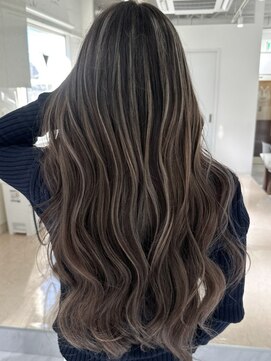 ヘアーサロングランデ(HAIR SALON GRANDE) ハイライトカラーミルクティーベージュレイヤーカット