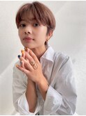 ミルクティーブロンド/ワンホンレイヤーカット/横浜