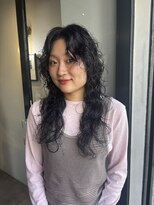 イル(ill) ロングパーマ